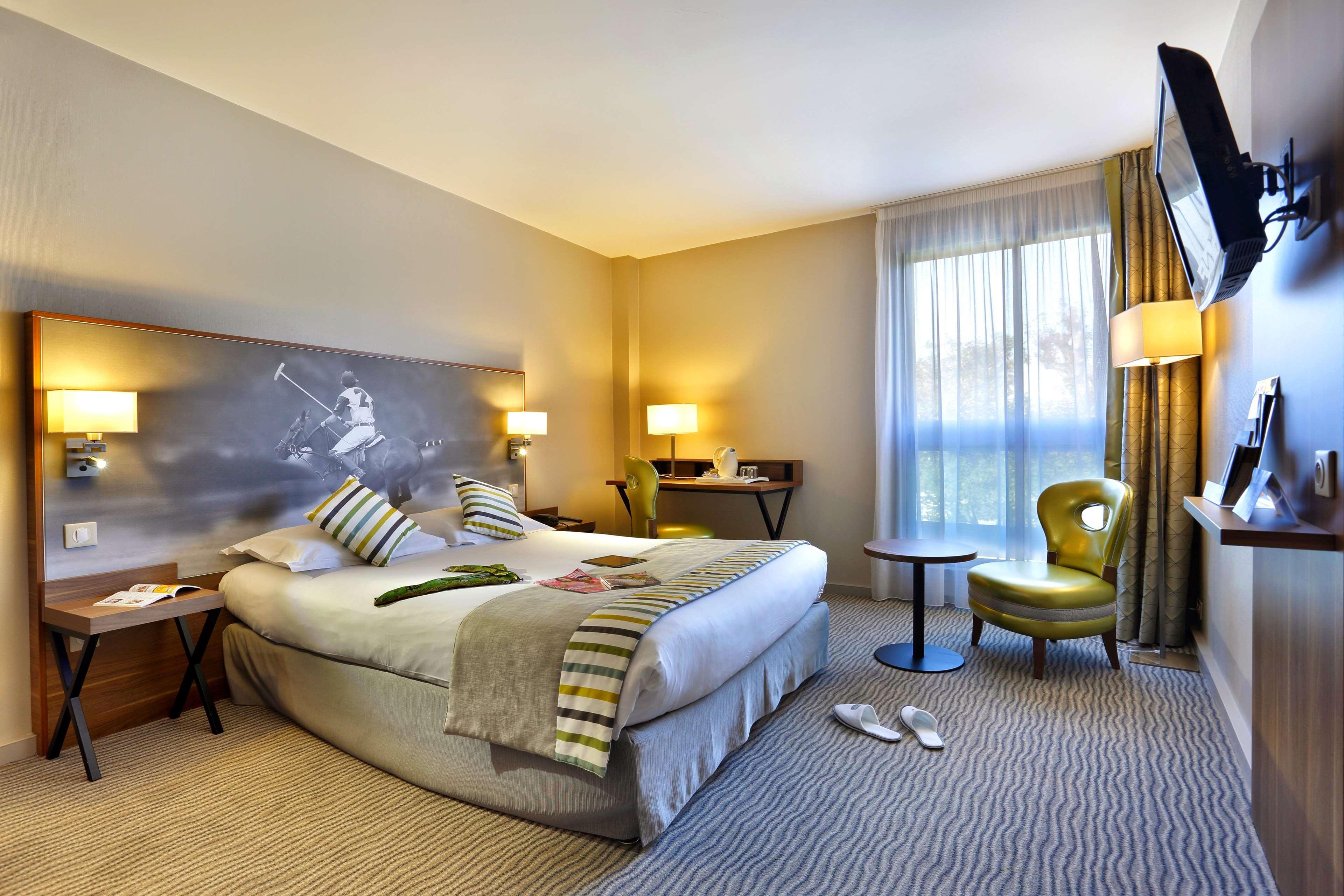 Best Western Plus Hotel Du Parc Chantilly Exterior photo